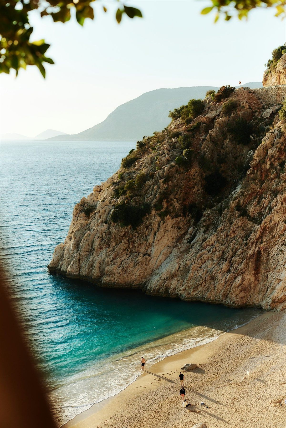 Antalya Kaputaş kıyısında turkuaz deniz